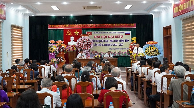 Hội hữu nghị Việt - Nga tỉnh Thừa Thiên-Huế sẽ tiếp tục làm cầu nối giữa nhân dân hai nước trong nhiệm kỳ mới Hội hữu nghị Việt - Nga tỉnh Thừa Thiên-Huế sẽ tiếp tục làm cầu nối giữa nhân dân hai nước trong nhiệm kỳ mới