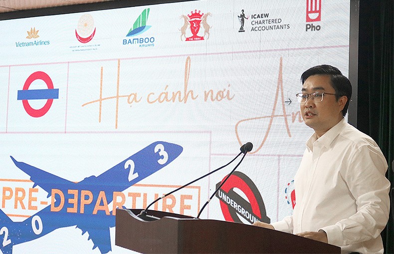 Đồng hành với sinh viên Việt Nam trước khi du học tại Vương quốc Anh Đồng hành với sinh viên Việt Nam trước khi du học tại Vương quốc Anh ảnh 2