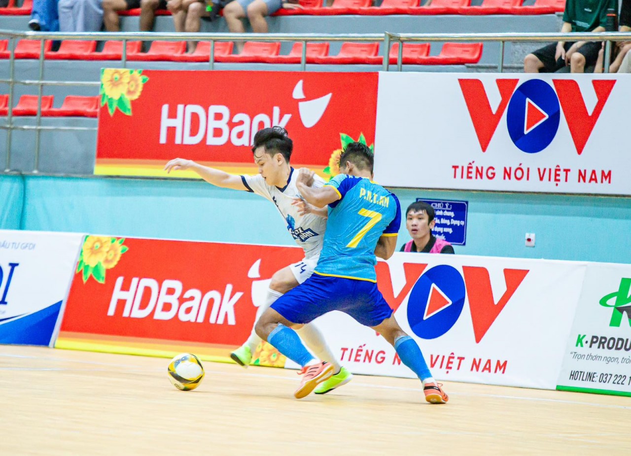 Thay đổi “lịch sử” giải Futsal VĐQG, Giải Futsal HDBank 2023 khép lại thành công rực rỡ Thay đổi “lịch sử” giải Futsal VĐQG, Giải Futsal HDBank 2023 khép lại thành công rực rỡ