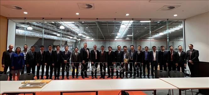 Đẩy mạnh hợp tác đào tạo nguồn nhân lực công nghệ số giữa Việt Nam - Australia Đẩy mạnh hợp tác đào tạo nguồn nhân lực công nghệ số giữa Việt Nam - Australia