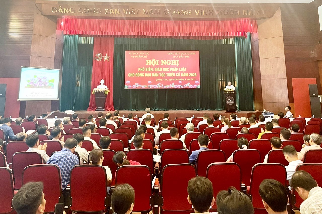 Quảng Nam: Hơn 200 đại biểu tham gia Hội nghị phổ biến, giáo dục pháp luật cho đồng bào DTTS Quảng Nam: Hơn 200 đại biểu tham gia Hội nghị phổ biến, giáo dục pháp luật cho đồng bào DTTS