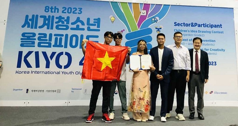 giành huy chương Vàng và giải Đặc biệt Cuộc thi Olympic Khoa học Quốc tế Hàn Quốc (KiYO 4I) 2023 giành huy chương Vàng và giải Đặc biệt Cuộc thi Olympic Khoa học Quốc tế Hàn Quốc (KiYO 4I) 2023