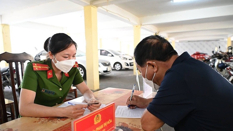 Từ 15/8, xe mới mua đăng ký lần đầu dùng biển số nào?