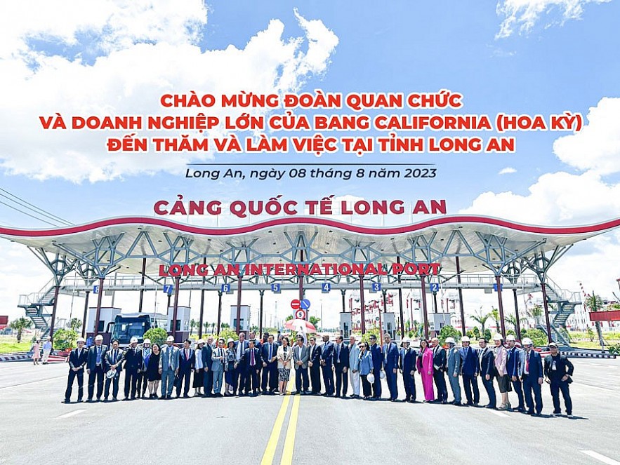 Long An International Port Signs MoU with California’s Port of Oakland Long An International Port Signs MoU with California’s Port of Oakland