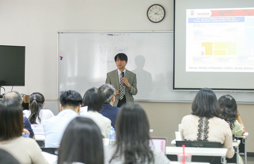 International Experts Appreciate Vietnam's Contribution to Universities in ASEAN International Experts Appreciate Vietnam's Contribution to Universities in ASEAN