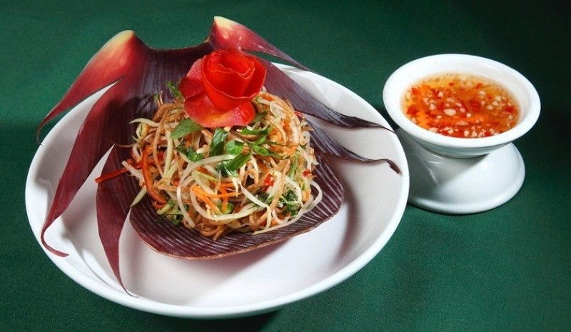 Condé Nast Traveller: 10 món chay làm nên tinh hoa ẩm thực Việt Condé Nast Traveller: 10 món chay làm nên tinh hoa ẩm thực Việt