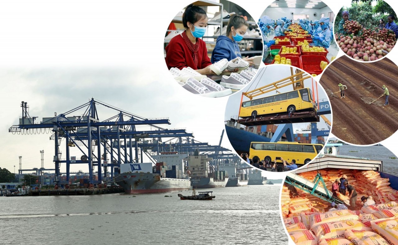 Sức bật từ mùa thu Cách mạng