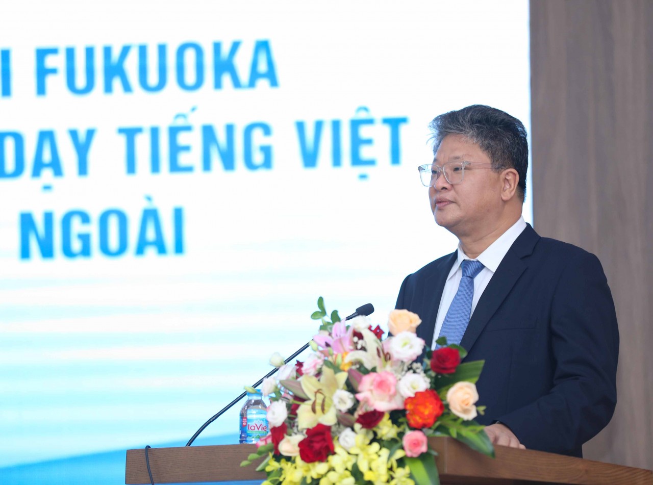 Phát triển hệ sinh thái sản phẩm hỗ trợ công tác dạy và học tiếng Việt tại nước ngoài Phát triển hệ sinh thái sản phẩm hỗ trợ công tác dạy và học tiếng Việt tại nước ngoài