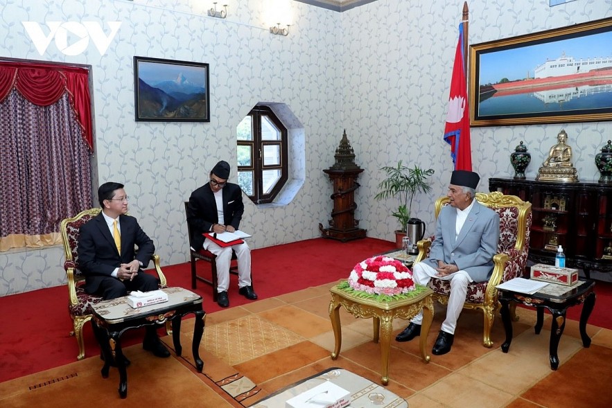 Nepalese President Ramchandra Paudel (R) receives Vietnamese ambassador Nguyen Thanh Hai in Kathmandu on August 18, following the ambassador's credentials presentation. Nepalese President Ramchandra Paudel (R) receives Vietnamese ambassador Nguyen Thanh Hai in Kathmandu on August 18, following the ambassador's credentials presentation.