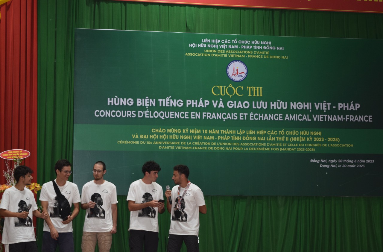 Đồng Nai tổ chức Cuộc thi hùng biện tiếng Pháp và giao lưu hữu nghị Việt Pháp Đồng Nai tổ chức Cuộc thi hùng biện tiếng Pháp và giao lưu hữu nghị Việt Pháp
