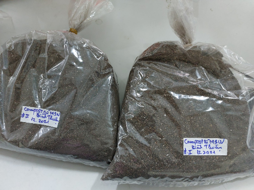 Sản phẩm compost sau khi chín và được phân tích đánh giá chất lượng. (Ảnh: Viện hóa học các hợp chất thiên nhiên) Sản phẩm compost sau khi chín và được phân tích đánh giá chất lượng. (Ảnh: Viện hóa học các hợp chất thiên nhiên)
