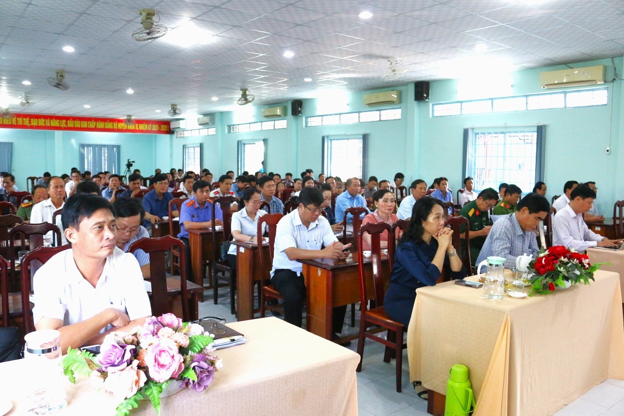 Vùng 5 Hải quân tuyên truyền biển, đảo, thu hút nguồn nhân lực tại Kiên Giang Vùng 5 Hải quân tuyên truyền biển, đảo, thu hút nguồn nhân lực tại Kiên Giang