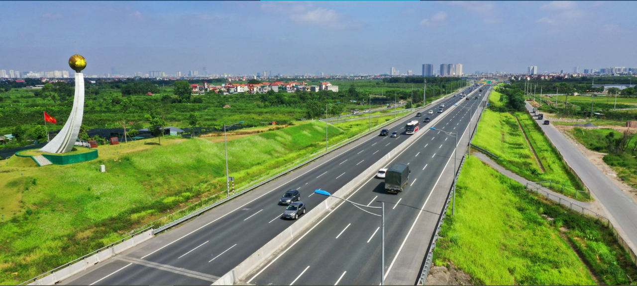 TS Nguyễn Tú Anh: Muốn đi xa và nhanh Việt Nam vẫn cần phát triển thị trường nước ngoài TS Nguyễn Tú Anh: Muốn đi xa và nhanh Việt Nam vẫn cần phát triển thị trường nước ngoài