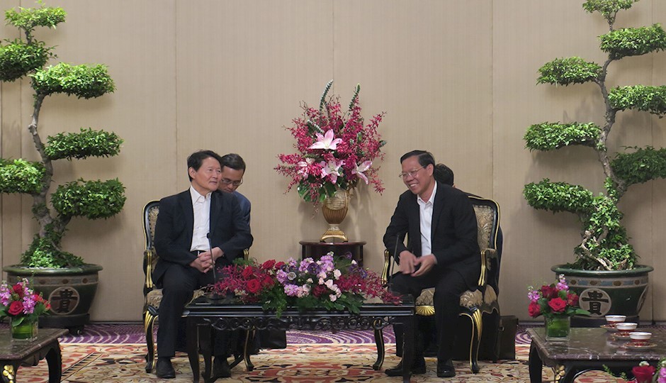Tăng cường hơn nữa việc giao lưu hợp tác, học tập kinh nghiệm lẫn nhau trong công tác xây dựng Đảng và chính quyền Tăng cường hơn nữa việc giao lưu hợp tác, học tập kinh nghiệm lẫn nhau trong công tác xây dựng Đảng và chính quyền