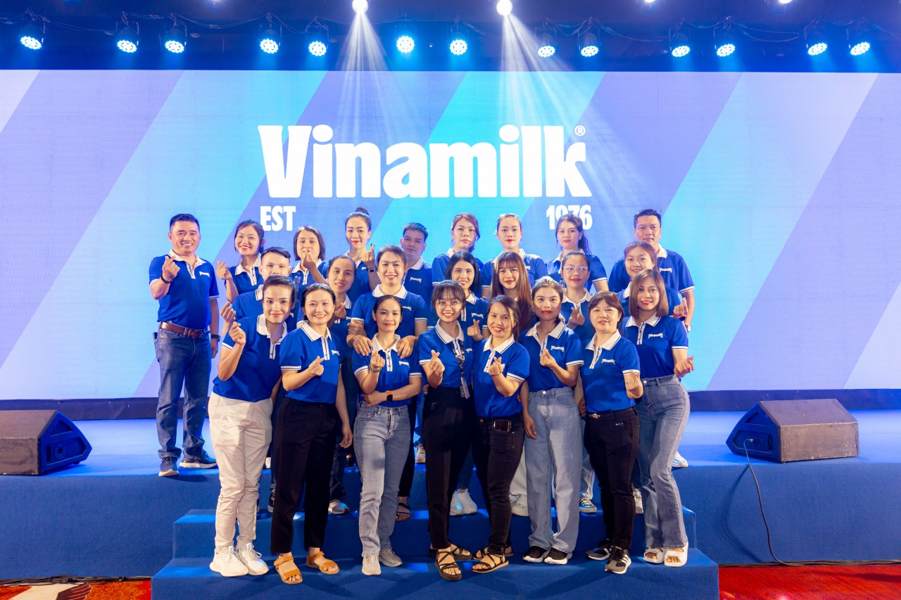 Vinamilk - “thương hiệu hấp dẫn” trên thị trường tuyển dụng đạt giải nơi làm việc tốt nhất châu Á Vinamilk - “thương hiệu hấp dẫn” trên thị trường tuyển dụng đạt giải nơi làm việc tốt nhất châu Á