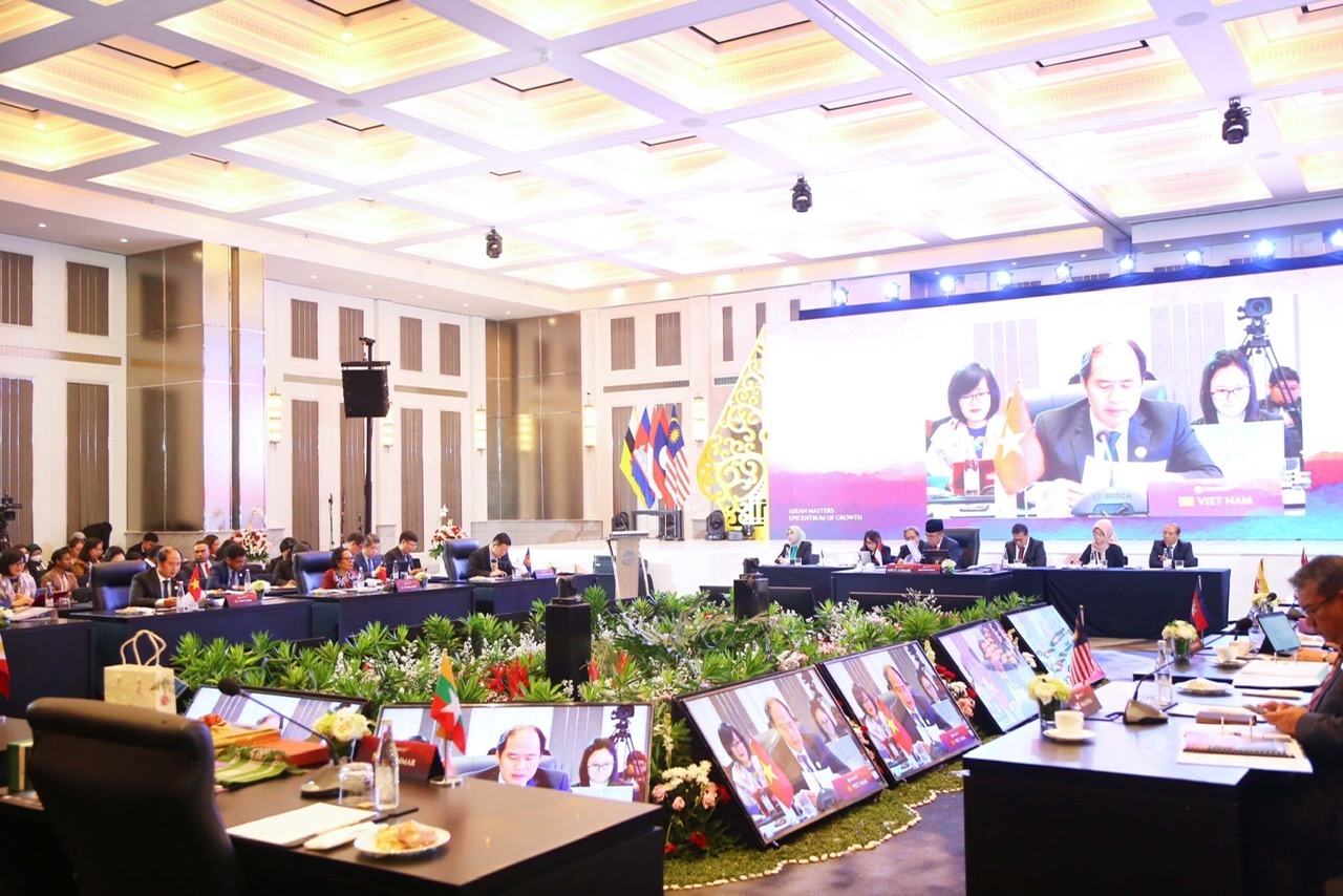 ASEAN thông qua nhiều văn kiện quan trọng về văn hóa - xã hội Chú thích ảnh