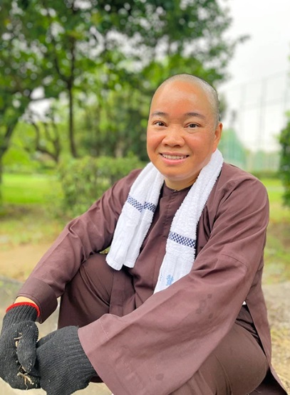 Báo Nhật đưa tin về sư cô Việt Nam với kế hoạch xây chùa ở Tokyo để giúp đỡ đồng hương Chú thích ảnh