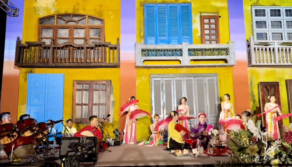 Cộng đồng người Việt tưng bừng tham dự lễ hội trung thu “Xin chào Saitama” tại Nhật Bản Cộng đồng người Việt tưng bừng tham dự lễ hội trung thu “Xin chào Saitama” tại Nhật Bản