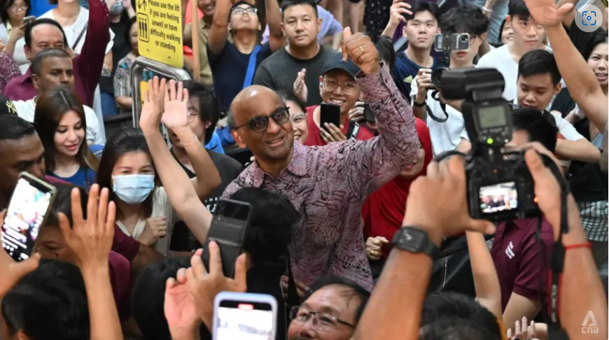 Ông Tharman Shanmugaratnam trở thành tổng thống Singapore Ông Tharman Shanmugaratnam trở thành tổng thống Singapore