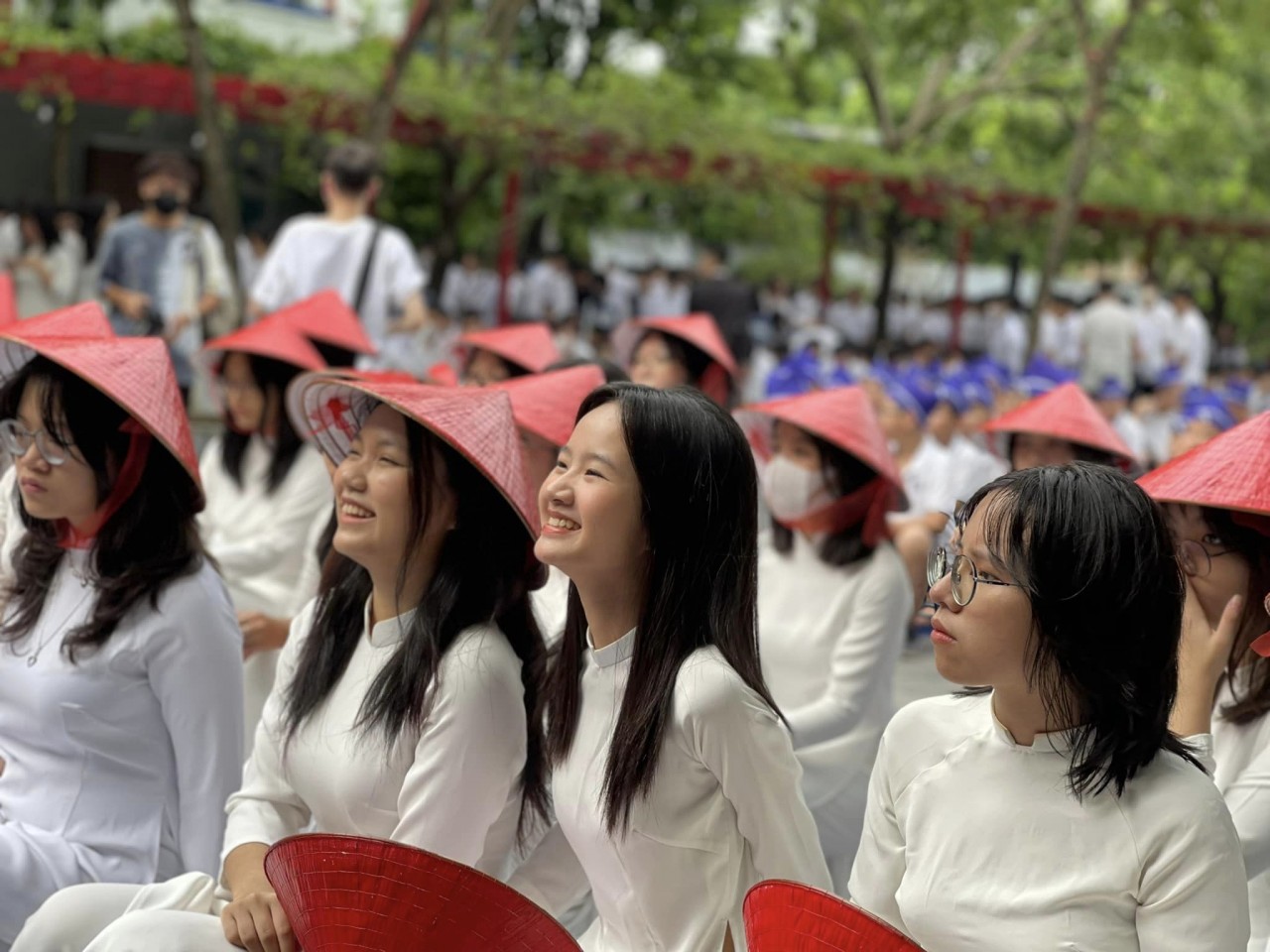 Hơn 22 triệu học sinh Việt Nam hân hoan chào năm học mới