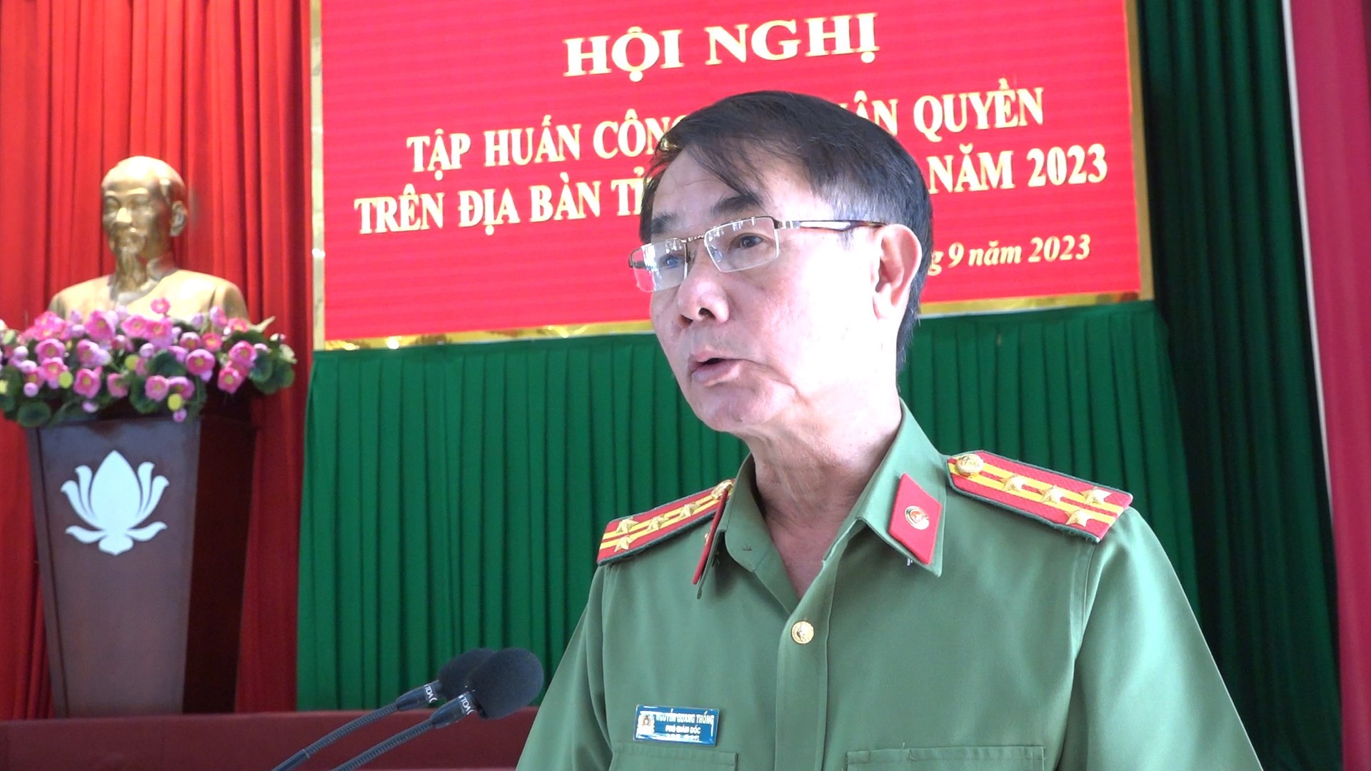 ông Nguyễn Quang Thống, Phó Trưởng ban Thường trực, Ban Chỉ đạo Nhân quyền tỉnh Lâm Đồng ông Nguyễn Quang Thống, Phó Trưởng ban Thường trực, Ban Chỉ đạo Nhân quyền tỉnh Lâm Đồng