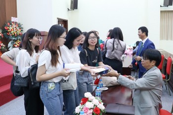 Cẩm nang 