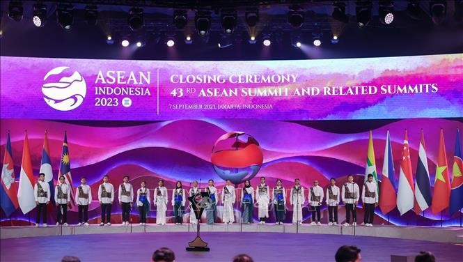 Thủ tướng Phạm Minh Chính dự Hội nghị cấp cao ASEAN với Australia và với Liên hợp quốc Thủ tướng Phạm Minh Chính dự Hội nghị cấp cao ASEAN với Australia và với Liên hợp quốc