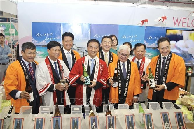 300 doanh nghiệp Nhật Bản đang hoạt động tại Bình Dương 300 doanh nghiệp Nhật Bản đang hoạt động tại Bình Dương