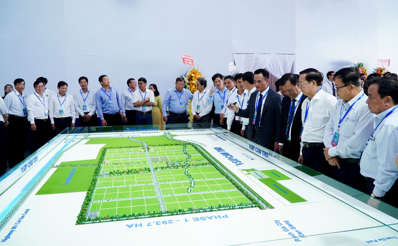 Cần Thơ khởi động dự án Khu công nghiệp Việt Nam - Singapore đầu tiên tại miền Tây