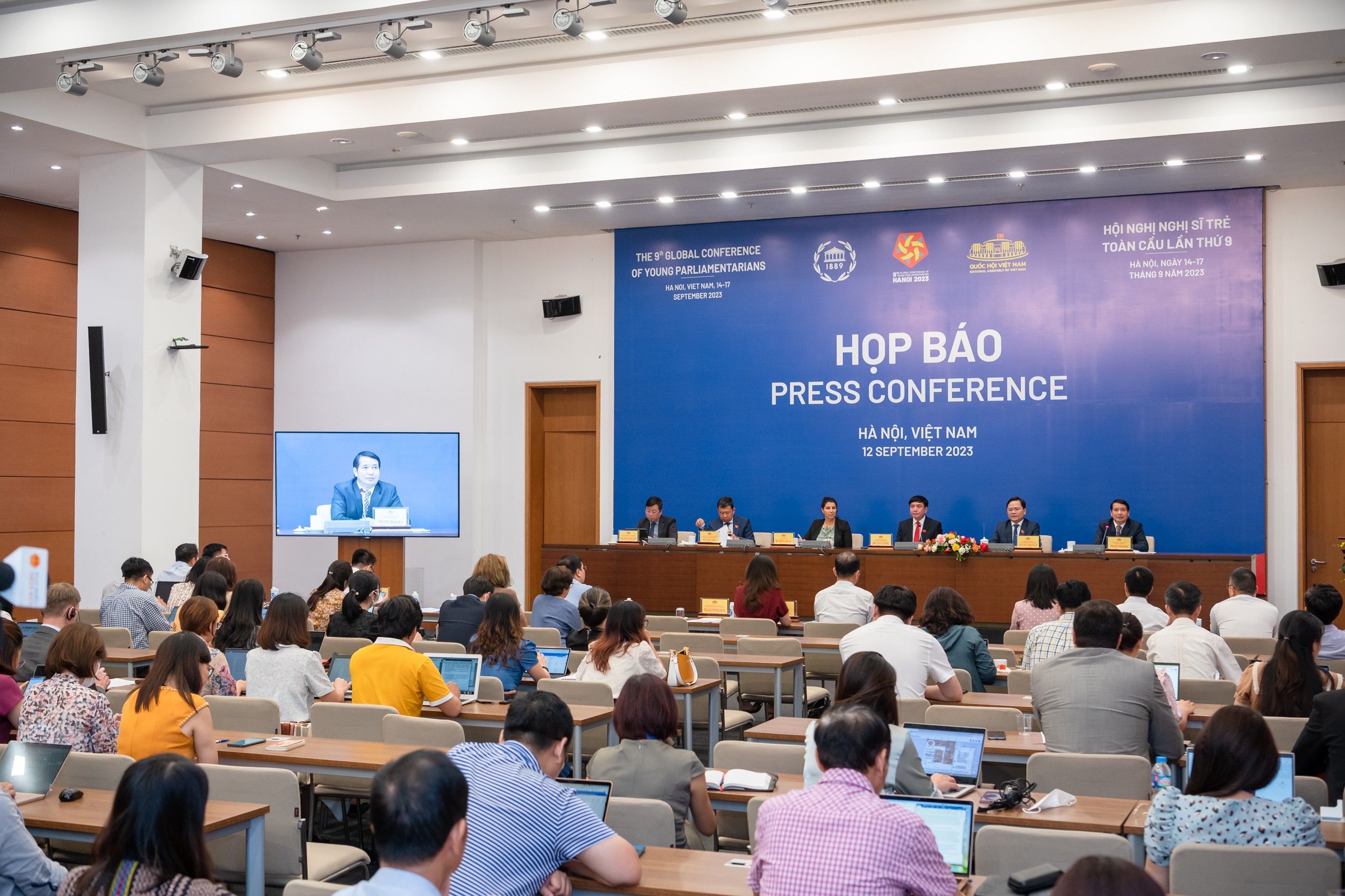 Họp báo quốc tế về Chương trình Hội nghị Nghị sĩ trẻ toàn cầu lần thứ 9. (Ảnh: Quochoi.vn)