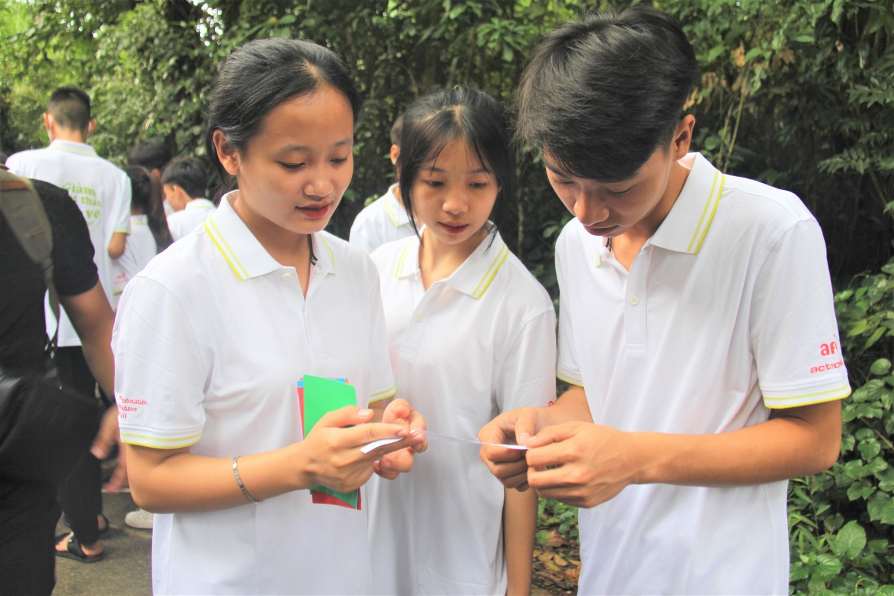 Gần 1.000 thanh niên tham gia đi bộ hưởng ứng "Giảm phát thải bảo vệ tương lai" Gần 1.000 thanh niên tham gia đi bộ hưởng ứng "Giảm phát thải bảo vệ tương lai"