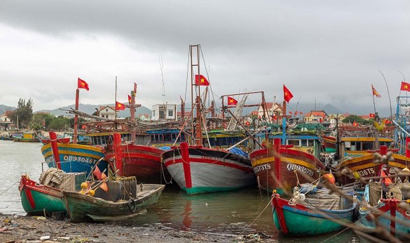 Quảng Bình hỗ trợ hơn 36 tỷ đồng cho các tàu cá vươn khơi bám biển Quảng Bình hỗ trợ hơn 36 tỷ đồng cho các tàu cá vươn khơi bám biển