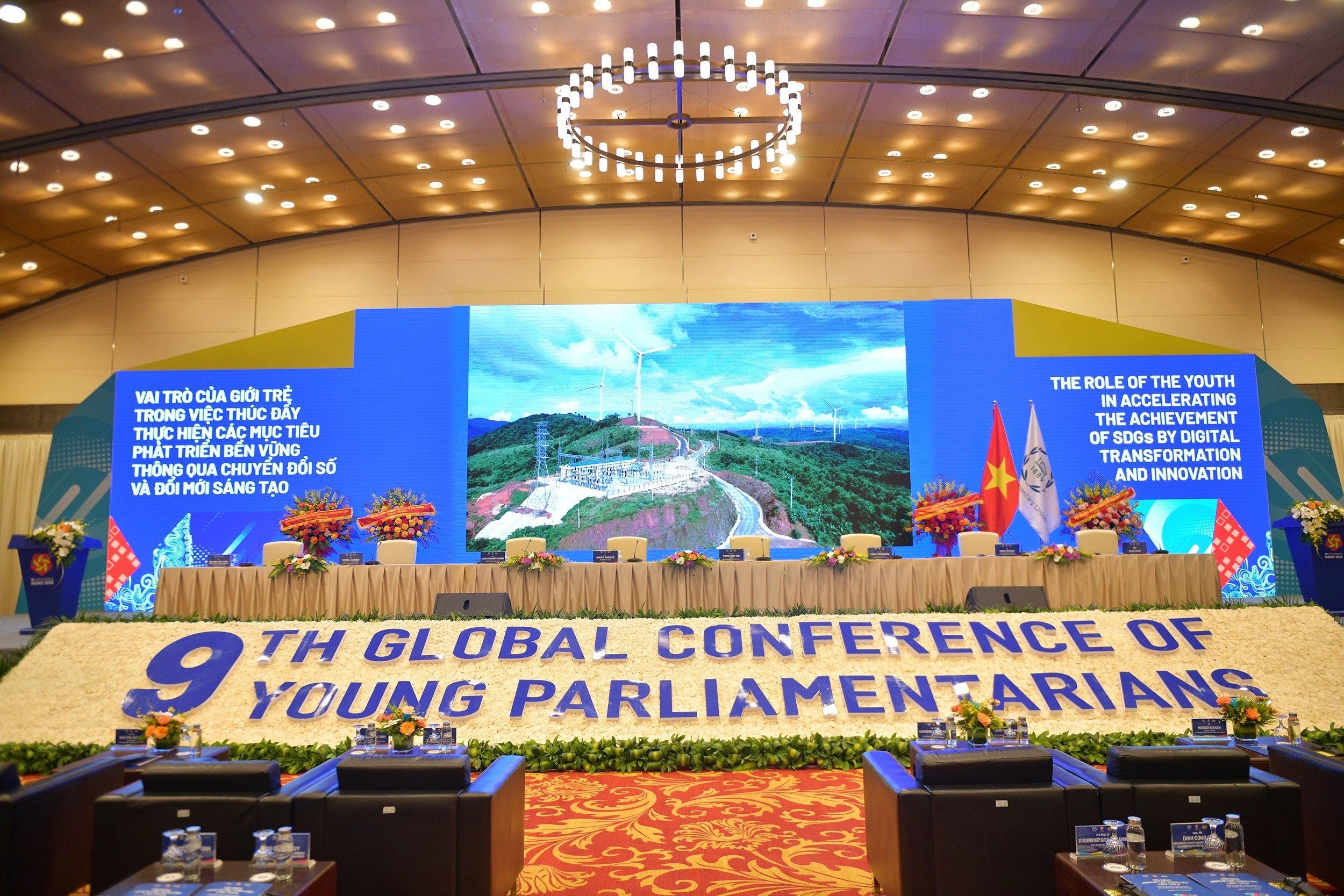 chủ đề “Vai trò của giới trẻ trong việc thúc đẩy thực hiện các Mục tiêu phát triển bền vững thông qua chuyển đổi số và đổi mới sáng tạo” chủ đề “Vai trò của giới trẻ trong việc thúc đẩy thực hiện các Mục tiêu phát triển bền vững thông qua chuyển đổi số và đổi mới sáng tạo”