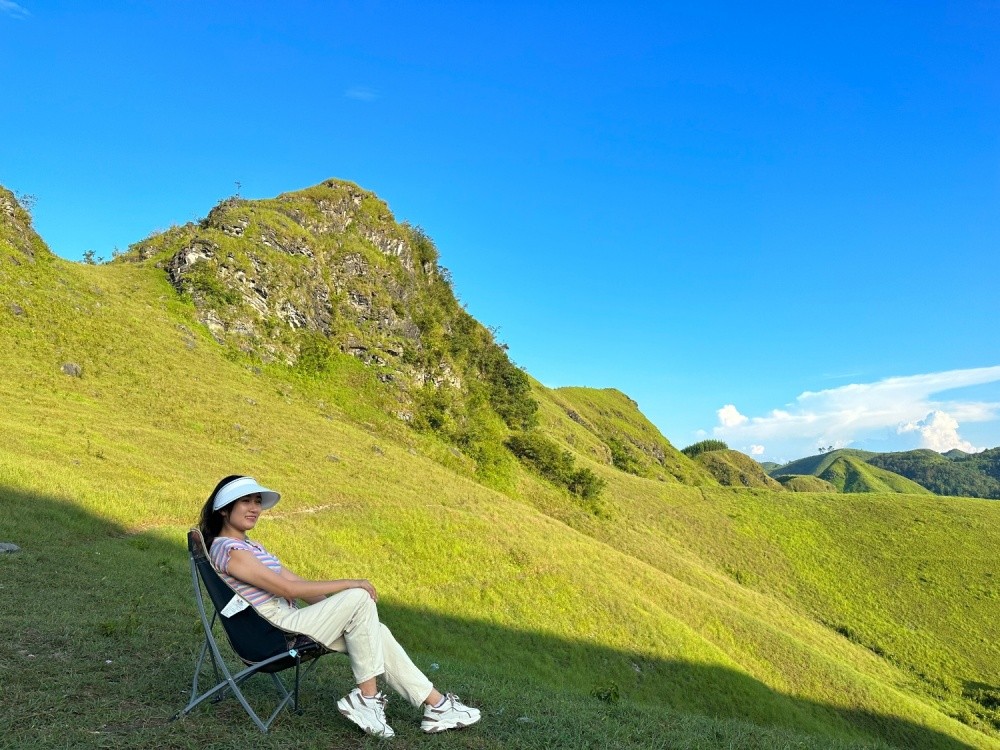 The Charming Beauty Of Vinh Quy Grass Hill The Charming Beauty Of Vinh Quy Grass Hill