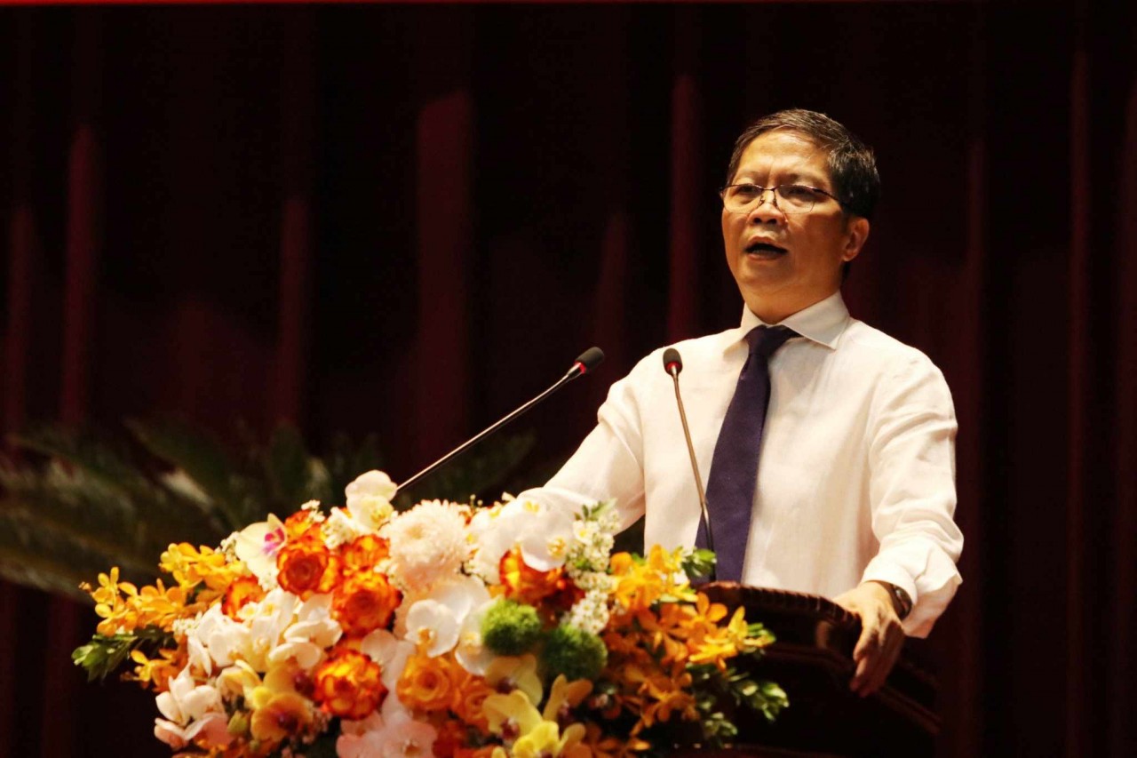 Hội nghị về xây dựng và phát triển tỉnh Nghệ An: 9 nhiệm vụ, giải pháp cần tập trung thực hiện Hội nghị về xây dựng và phát triển tỉnh Nghệ An: 9 nhiệm vụ, giải pháp cần tập trung thực hiện