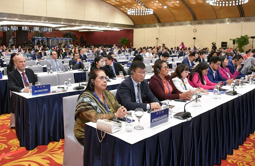 Young Parliamentarians Commit to Implementation of Sustainable Development Goals Young Parliamentarians Commit to Implementation of Sustainable Development Goals