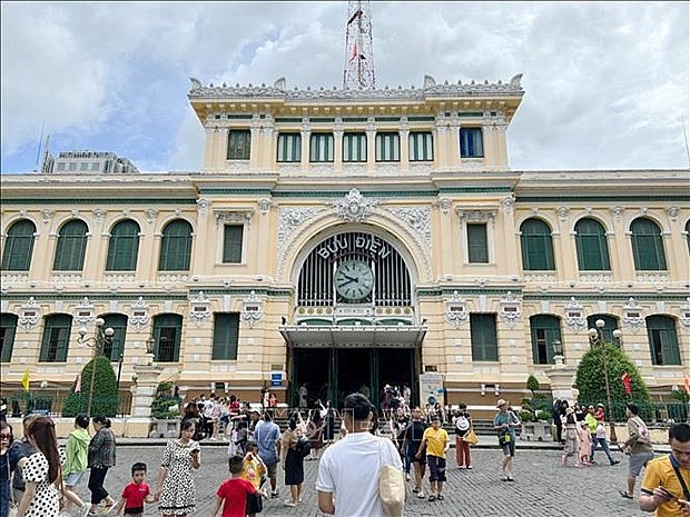 Located in the heart of Ho Chi Minh City’s District 1, the Central Post Office is one of the city’s oldest buildings, an attractive destination for local and foreign visitors. (Photo: VNA)