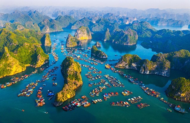 UNESCO công nhận Vịnh Hạ Long và Quần đảo Cát Bà là di sản thế giới | Báo Công Thương