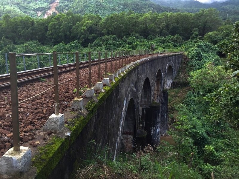 Explore The Unique Don Ca Arch Bridge In Hai Van Pass Explore The Unique Don Ca Arch Bridge In Hai Van Pass