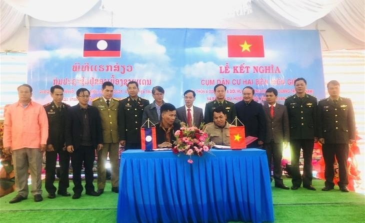 Thắt chặt tình đoàn kết hữu nghị từ những mô hình kết nghĩa bản – bản Thắt chặt tình đoàn kết hữu nghị từ những mô hình kết nghĩa bản – bản