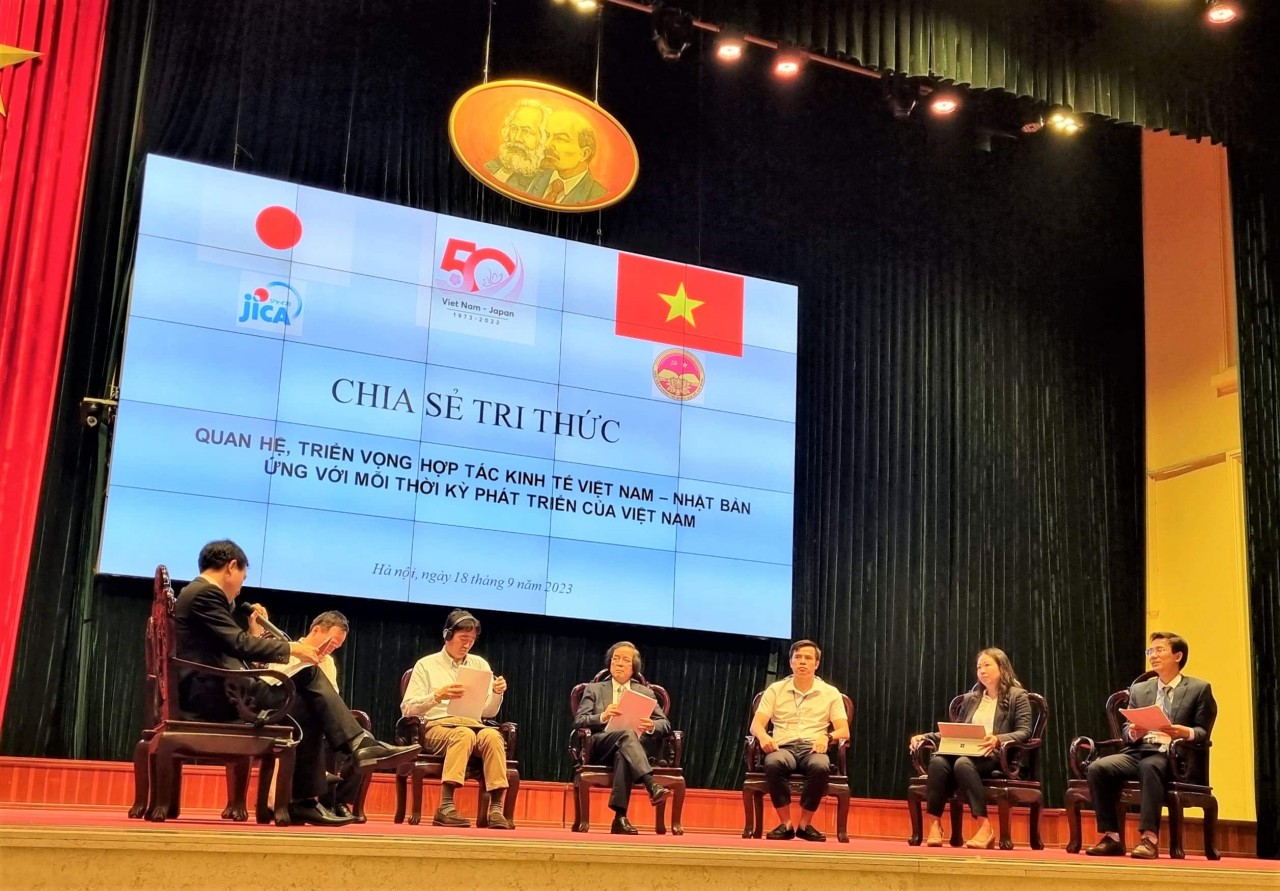 a seminar themed Seminar on Vietnam - Japan Economic Cooperation Growth