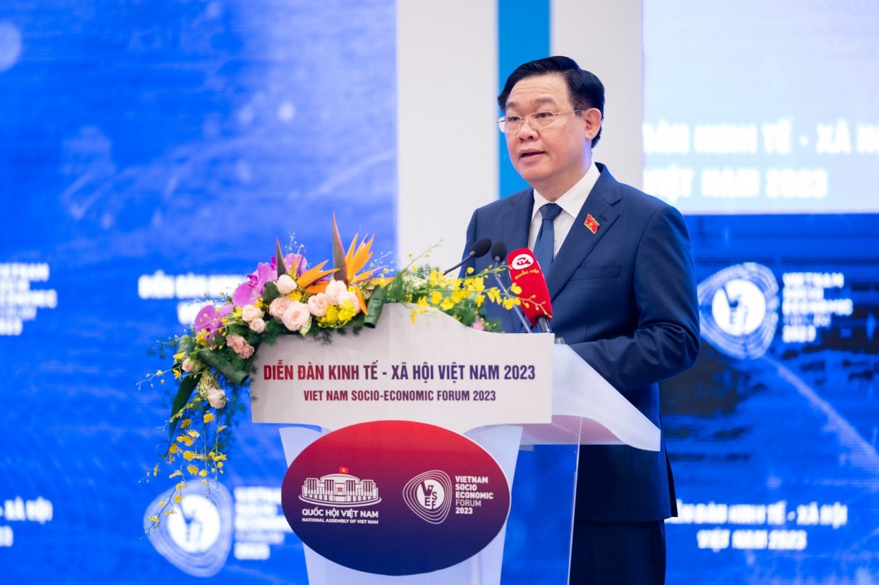 Nhiều giải pháp nhằm khơi thông nguồn lực, hỗ trợ doanh nghiệp vượt khó Nhiều giải pháp nhằm khơi thông nguồn lực, hỗ trợ doanh nghiệp vượt khó