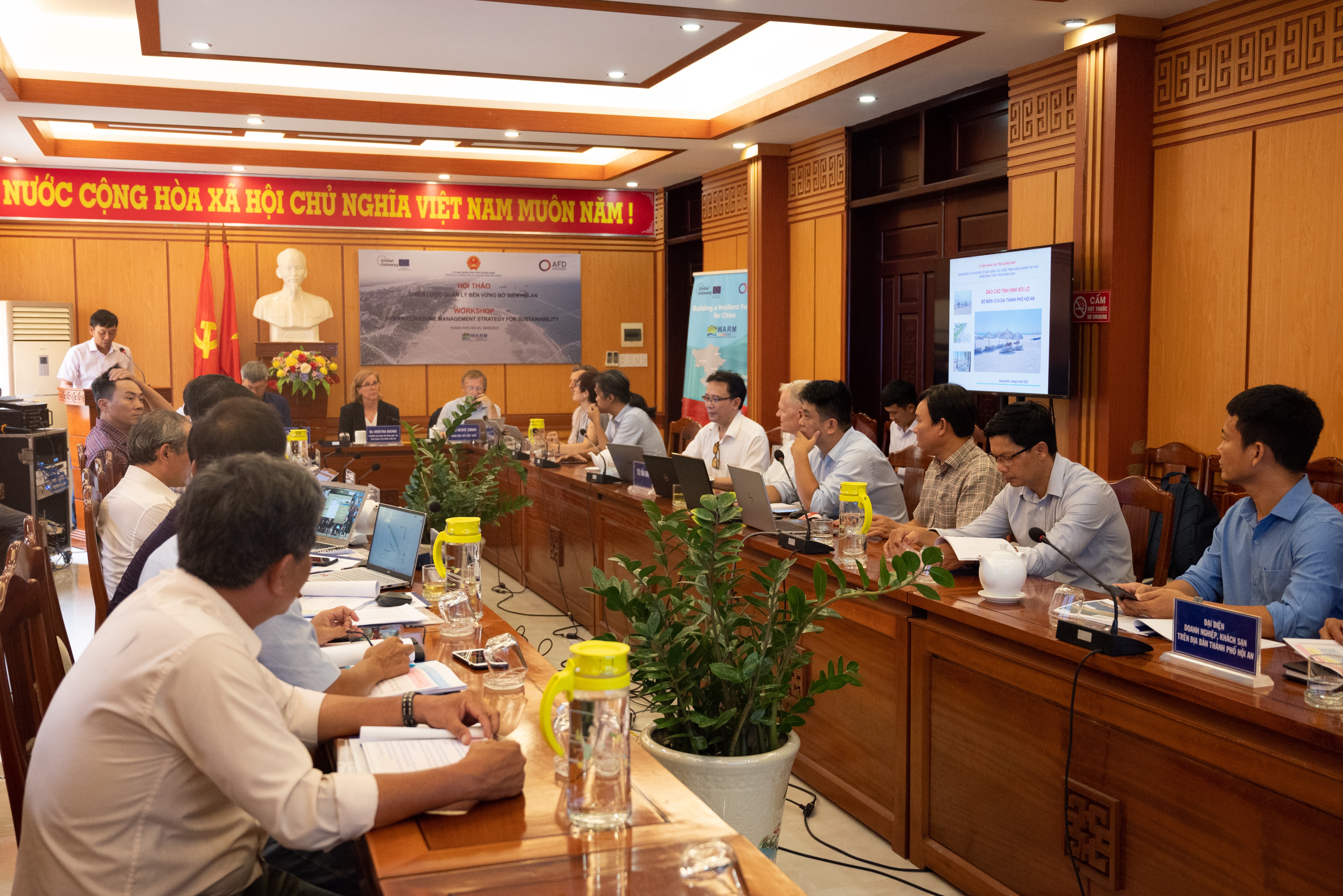 Hội thảo Chiến lược quản lý bền vững bờ biển Hội An do UBND tỉnh Quảng Nam và AFD đồng tổ chức ngày 9/ Ảnh Phạm Nga Hội thảo Chiến lược quản lý bền vững bờ biển Hội An do UBND tỉnh Quảng Nam và AFD đồng tổ chức ngày 9/ Ảnh Phạm Nga