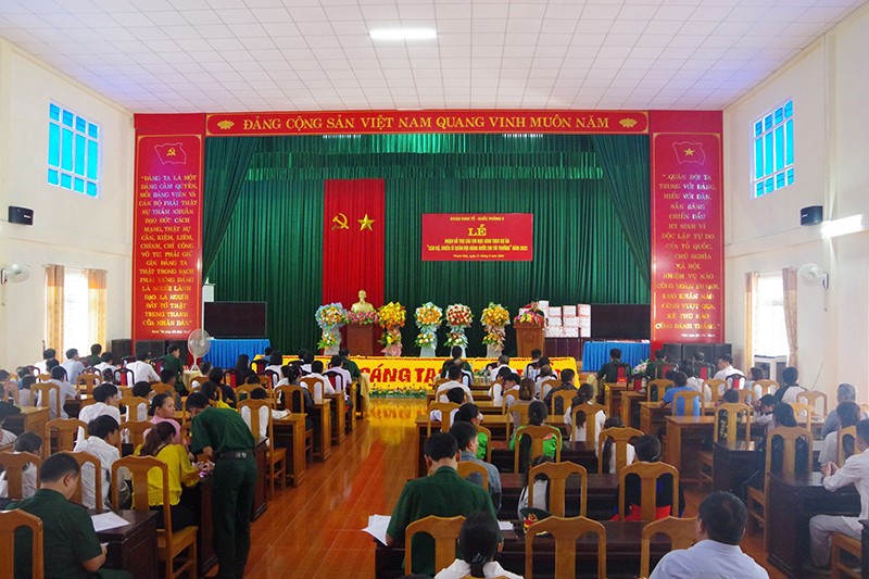 Quang cảnh buổi lễ. (Ảnh: Báo Thanh Hóa). Quang cảnh buổi lễ. (Ảnh: Báo Thanh Hóa).