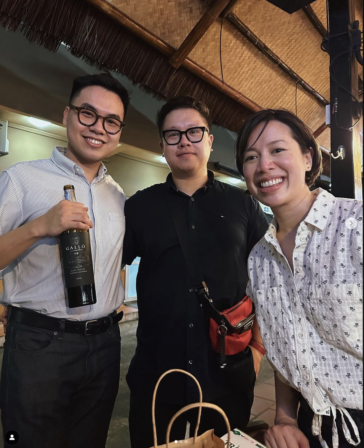 "Vua đầu bếp Mỹ" trình diễn nấu ăn, hỏi đáp với khán giả Hà Nội "Vua đầu bếp Mỹ" trình diễn nấu ăn, hỏi đáp với khán giả Hà Nội