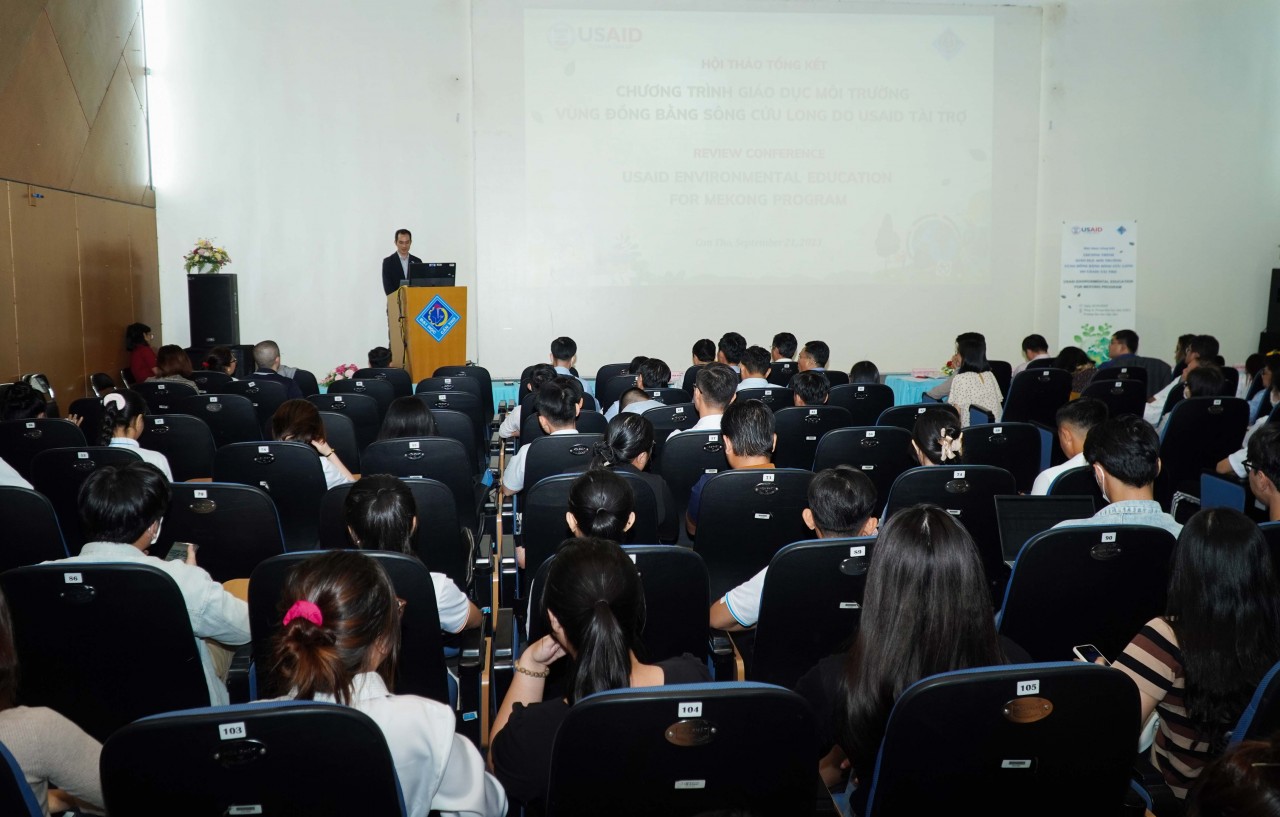 Phát huy vai trò giới trẻ trong ứng phó và giảm thiểu biến đổi khí hậu Phát huy vai trò giới trẻ trong ứng phó và giảm thiểu biến đổi khí hậu
