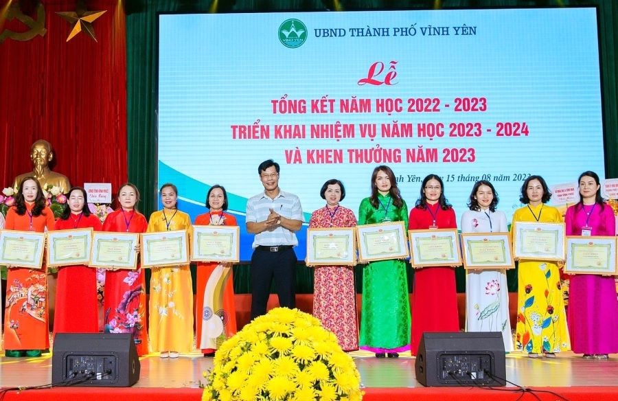 Trường Tiểu học Liên Minh: Điểm sáng của ngành giáo dục TP Vĩnh Yên Trường Tiểu học Liên Minh: Điểm sáng của ngành giáo dục TP Vĩnh Yên