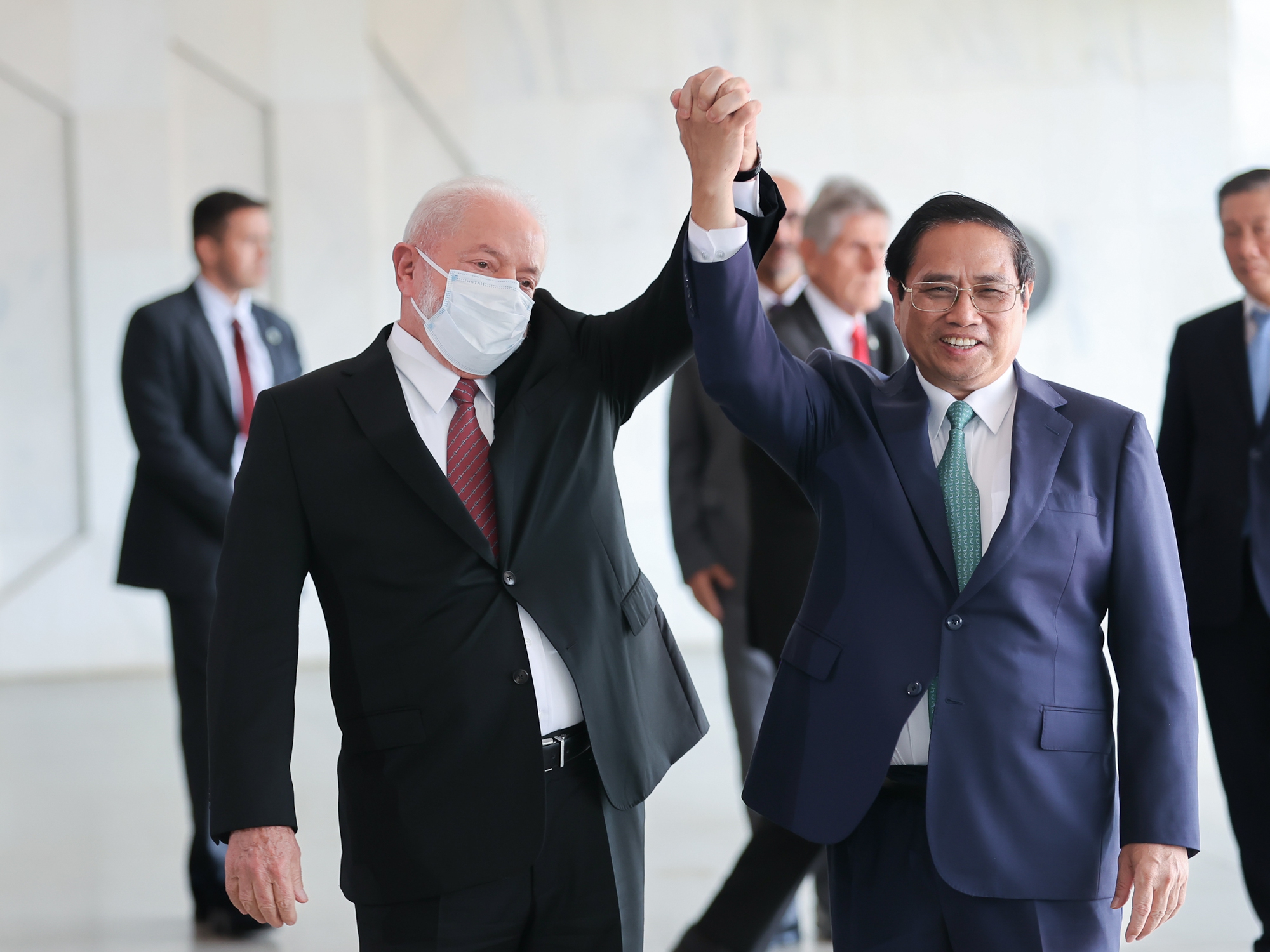 Thủ tướng Phạm Minh Chính hội đàm với Tổng thống Brazil Luiz Inacio Lula da Silva - Ảnh 3. Thủ tướng Phạm Minh Chính hội đàm với Tổng thống Brazil Luiz Inacio Lula da Silva - Ảnh 3.