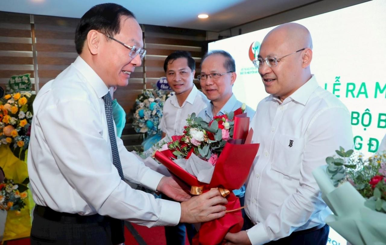 Tuyên truyền để người dân hiểu được tính cấp bách của chuyển đổi xanh - Vietnam.vn Tuyên truyền để người dân hiểu được tính cấp bách của chuyển đổi xanh - Vietnam.vn