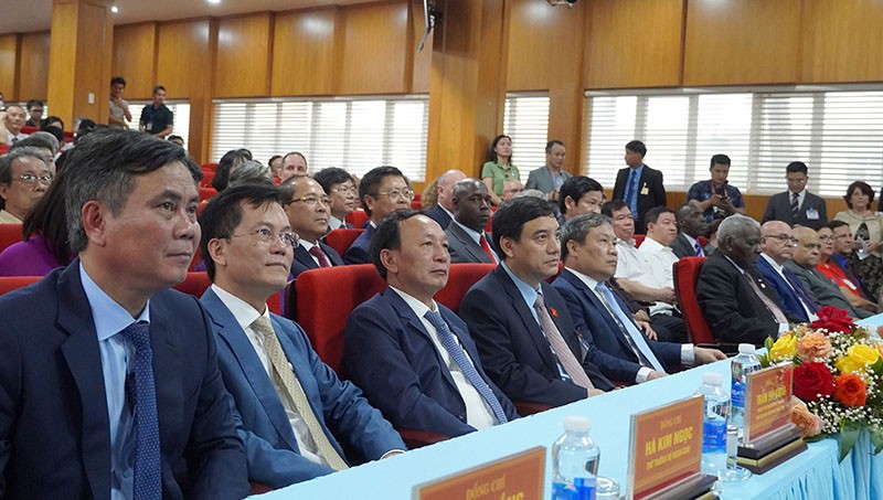 Đoàn đại biểu cấp cao Đảng, Nhà nước Cuba thăm và làm việc tại Quảng Bình Đoàn đại biểu cấp cao Đảng, Nhà nước Cuba thăm và làm việc tại Quảng Bình